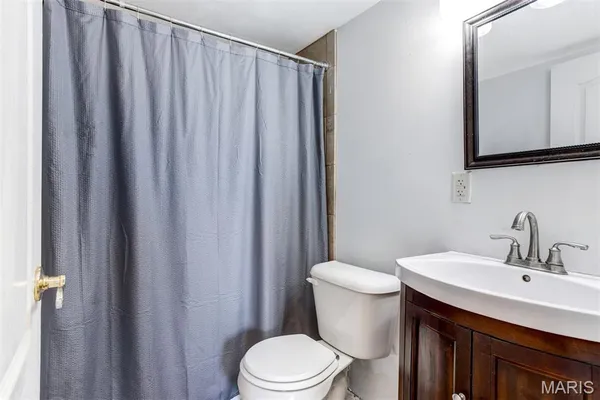 $139,400 | 1419 Durango Lane, Unit 2, Fenton, MO 63026