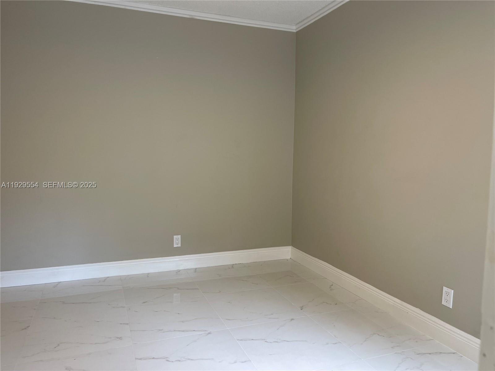 10101 Northwest 5th Street, Unit 10101 Plantation, FL 33324 - Photo 25 of 29 a view of an empty room