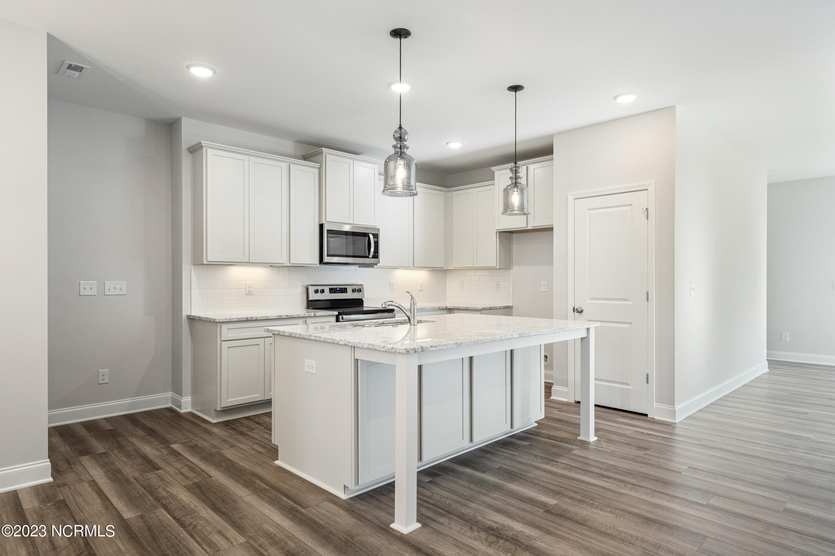 115 Persimmon Drive New Bern, NC 28562 - Photo 25 of 38 mls-DSC08506