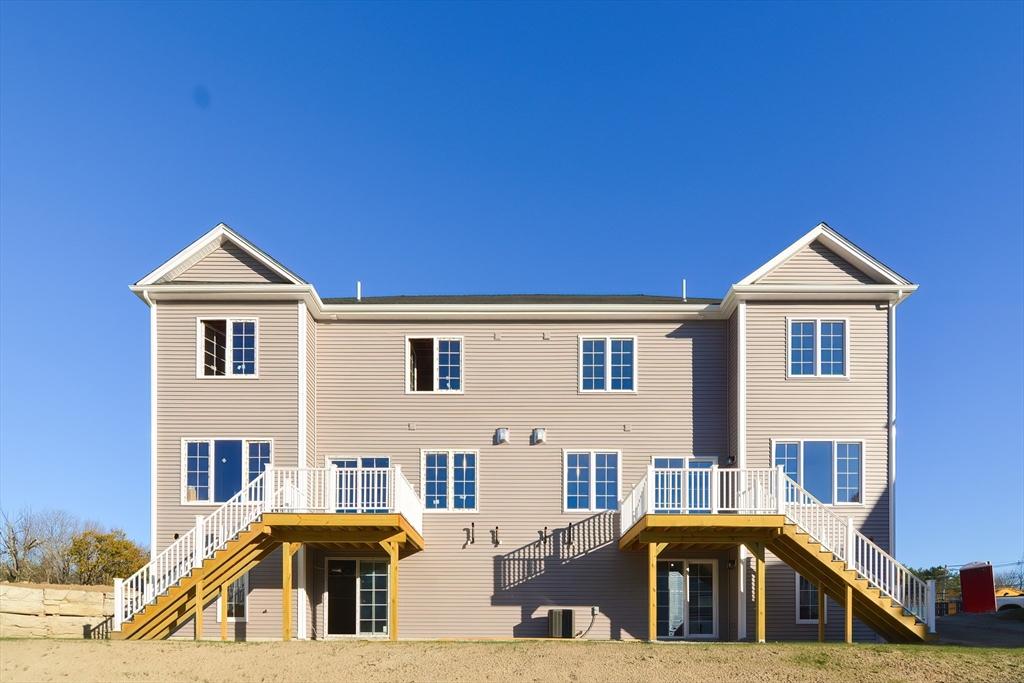 76 Pouts Lane, Unit 76 Uxbridge, MA 01569 - Photo 2 of 27