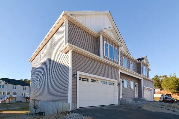 $3,550 | 76 Pouts Lane, Unit 76, Uxbridge, MA 01569