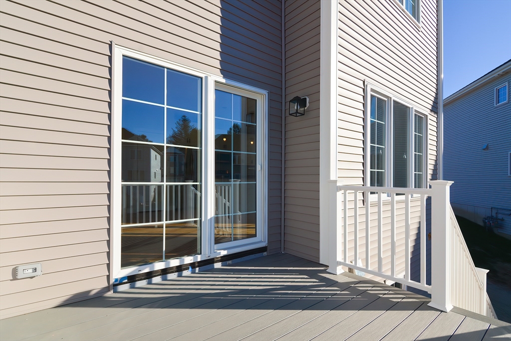 76 Pouts Lane, Unit 76 Uxbridge, MA 01569 - Photo 4 of 27