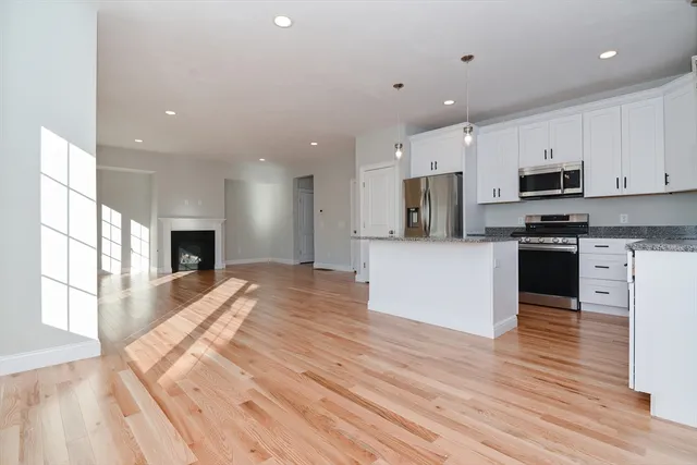 $3,650 | 76 Pouts Lane, Unit 76, Uxbridge, MA 01569