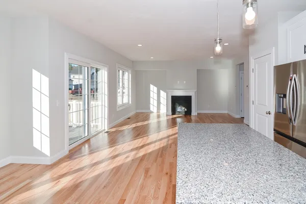 $3,550 | 76 Pouts Lane, Unit 76, Uxbridge, MA 01569