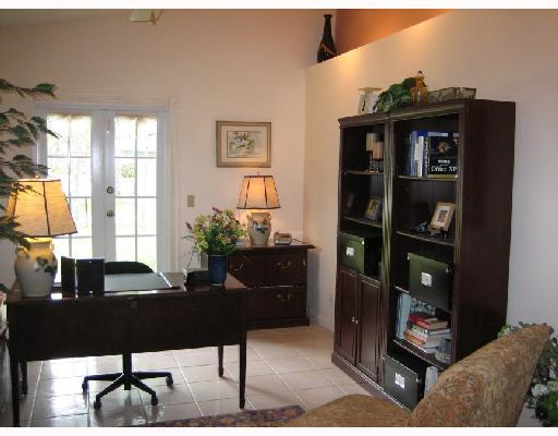 12142 175th Road North Jupiter, FL 33478 - Photo 4 of 16 Additional Photo