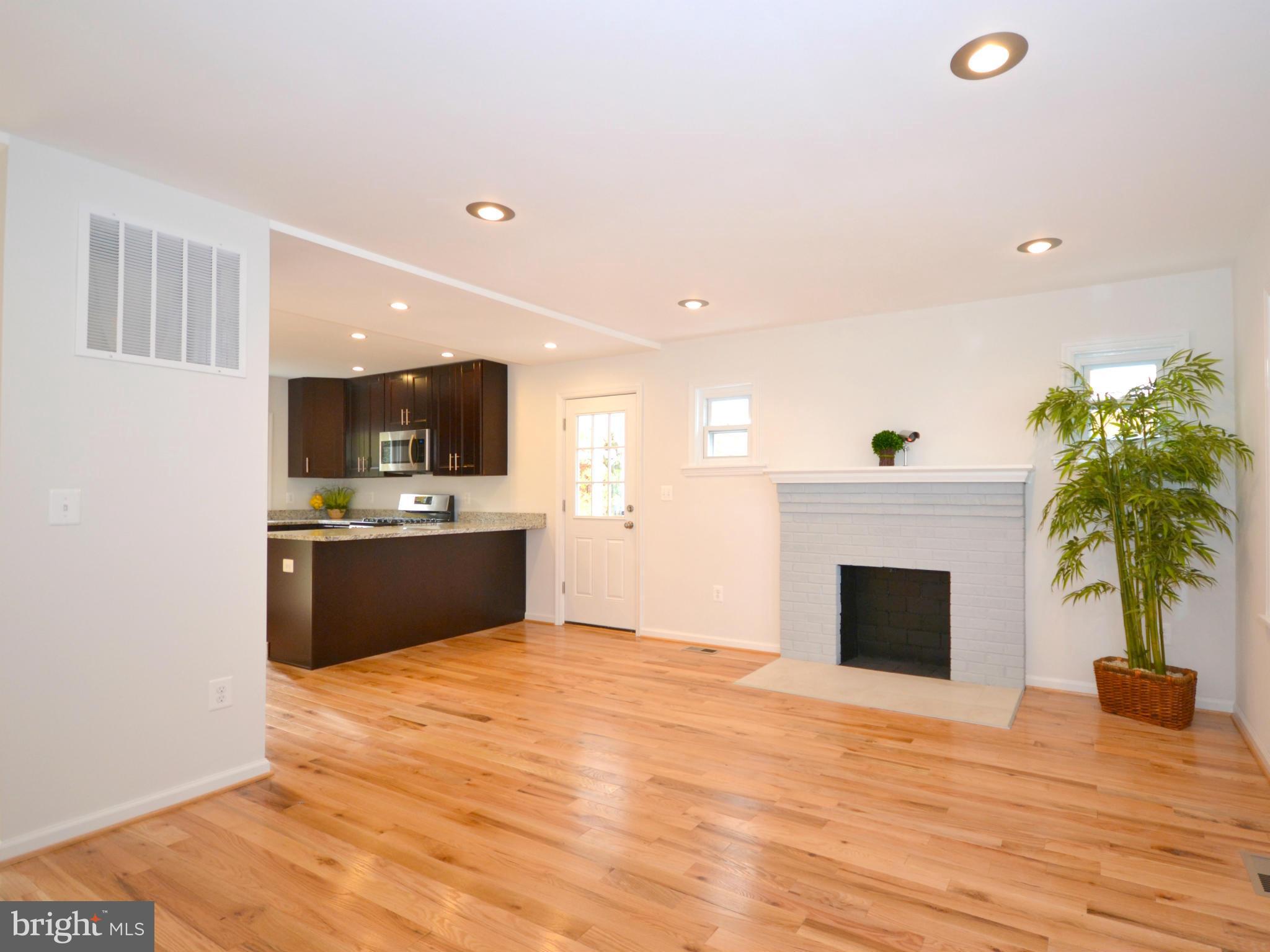 5233 Hagan Road Temple Hills, MD 20748 - Photo 3 of 22 Living Room