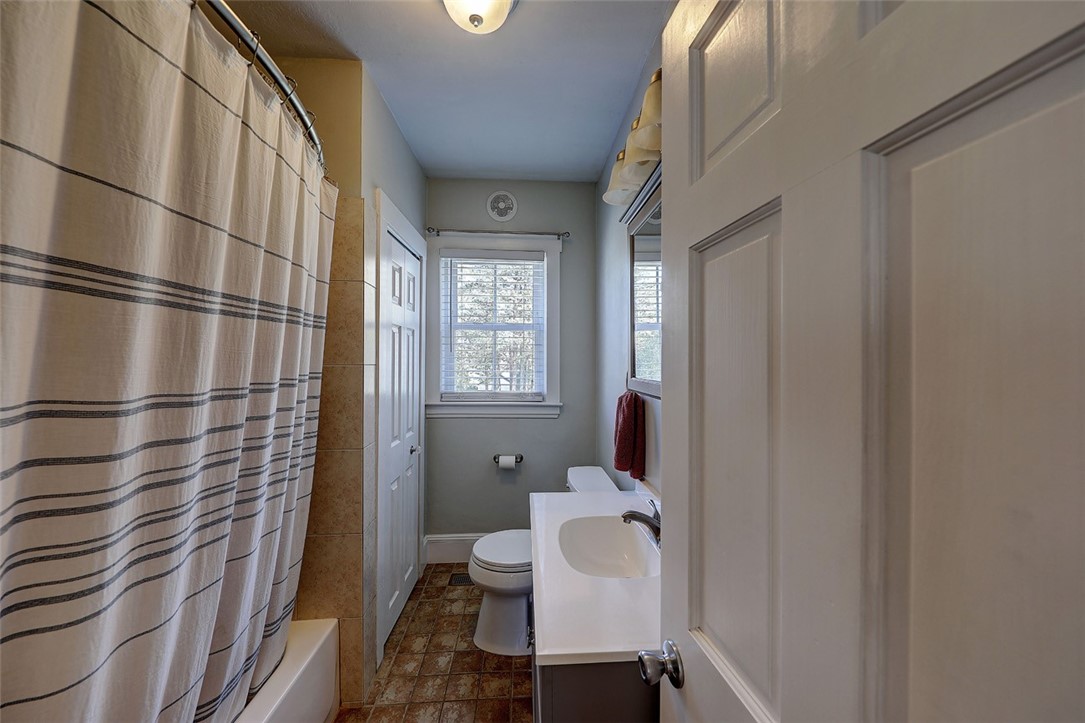 42 Hope Furnace Road Scituate, RI 02831 - Photo 29 of 47