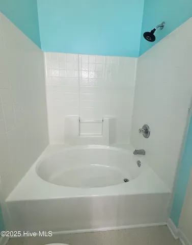 $1,599 | 7509 Moorhen Lane Southwest, Unit 52D, Sunset Beach, NC 28468