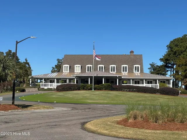 $1,599 | 7509 Moorhen Lane Southwest, Unit 52D, Sunset Beach, NC 28468