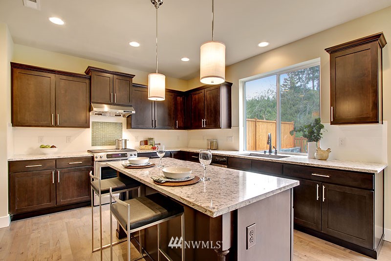 22627 38th Drive Southeast Bothell, WA 98021 - Photo 6 of 24