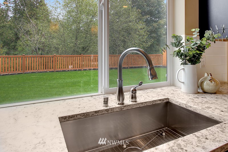 22627 38th Drive Southeast Bothell, WA 98021 - Photo 7 of 24