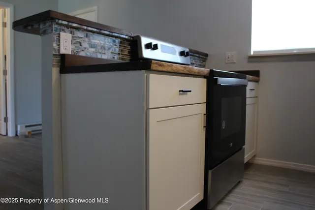 $1,900 | 1322 East 7th Street, Unit 3, Rifle, CO 81650