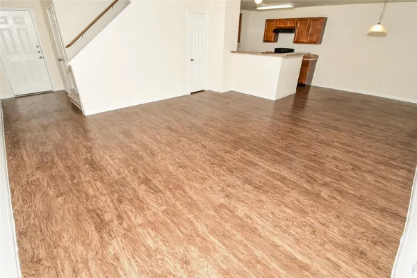 $1,865 | 8934 Santo Domingo, Houston, TX 77017