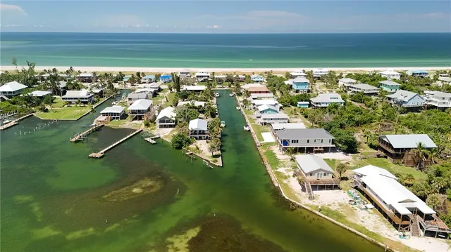 a view of residential houses with outdoor space