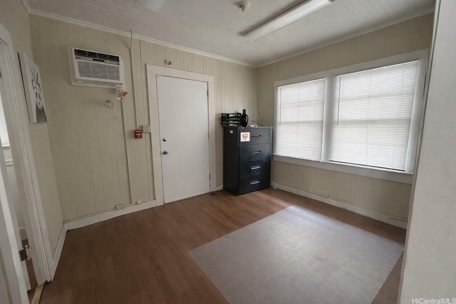 3513 Harding Avenue Honolulu, HI 96816 - Photo 6 of 8