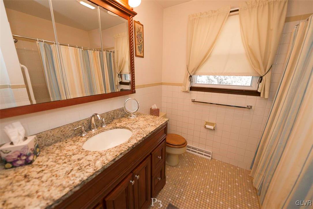 2725 Nazareth Road Easton, PA 18045 - Photo 11 of 21 Gallery Image 11