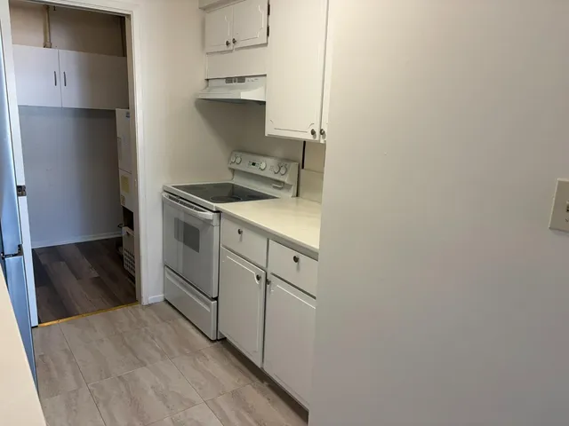 $3,275 | 2419 Greendale Drive, South San Francisco, CA 94080