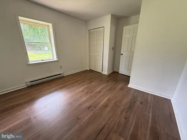 $1,400 | 13244-13244 Greensburg Road, Smithsburg, MD 21783