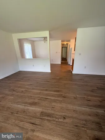 $1,400 | 13244-13244 Greensburg Road, Smithsburg, MD 21783