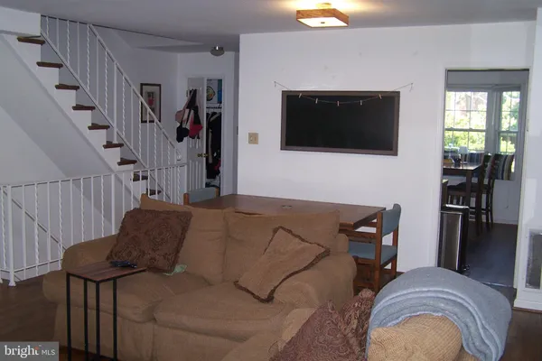 $5,000 | 1167 North Vernon Street, Arlington, VA 22201