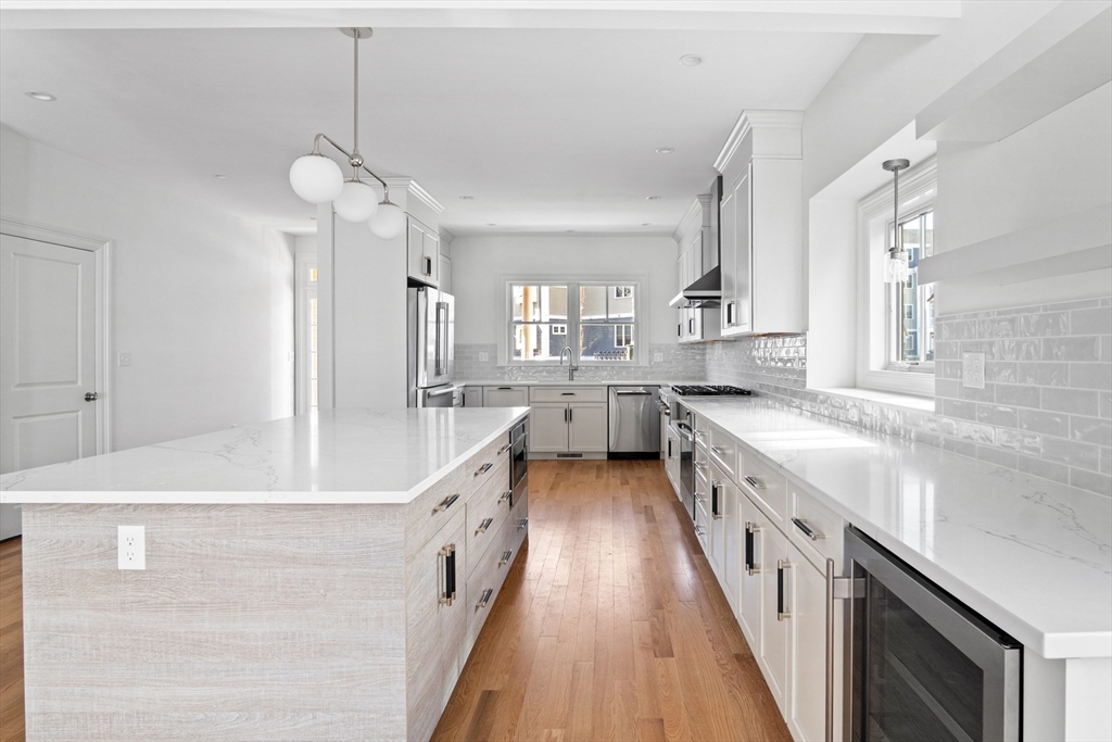 20 Talbot Lane, Unit 20 Reading, MA 01867 - Photo 8 of 38