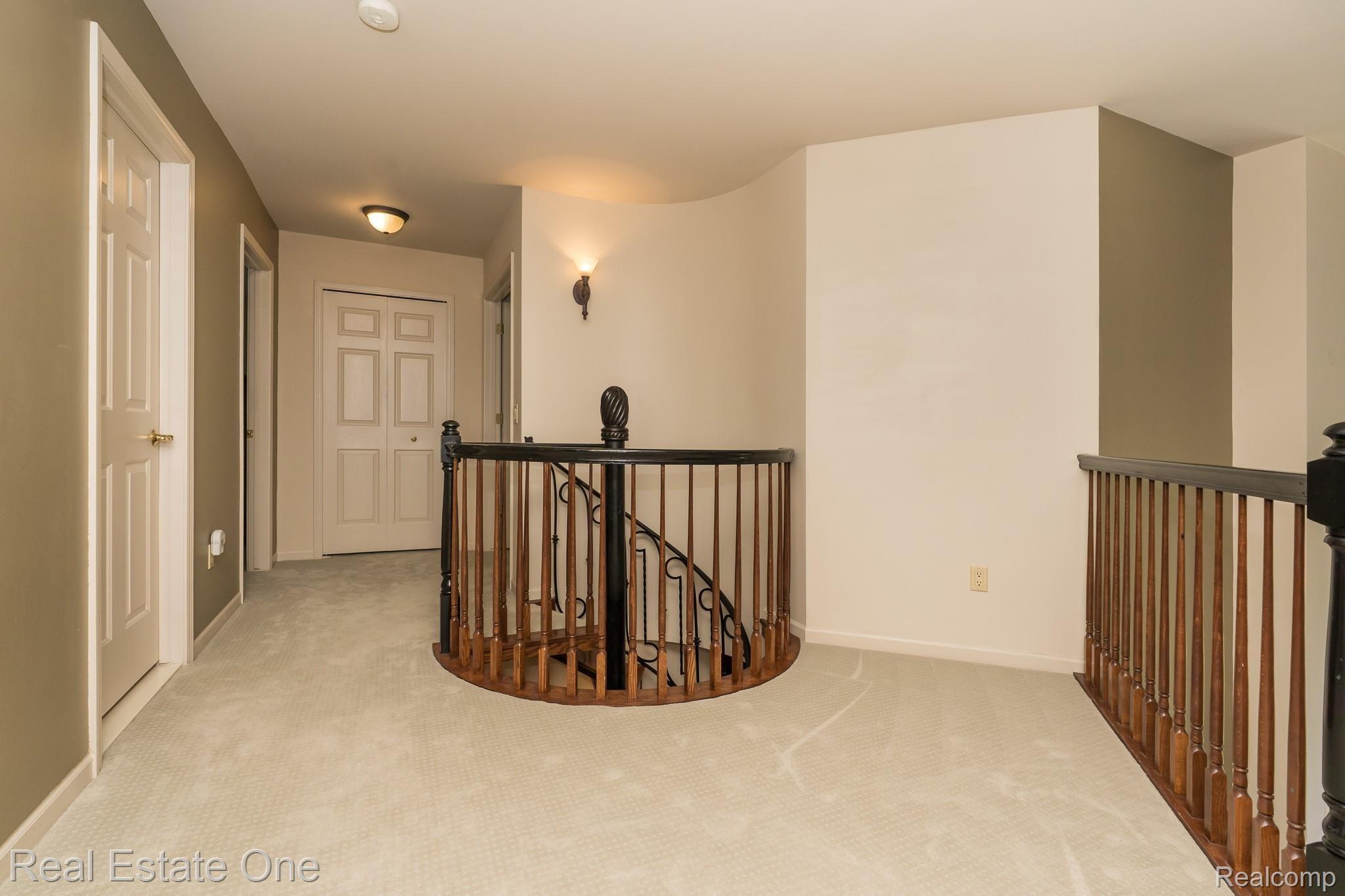 1375 Kentfield Drive Rochester, MI 48307 - Photo 32 of 56 Kentfield MLS-W040.jpg