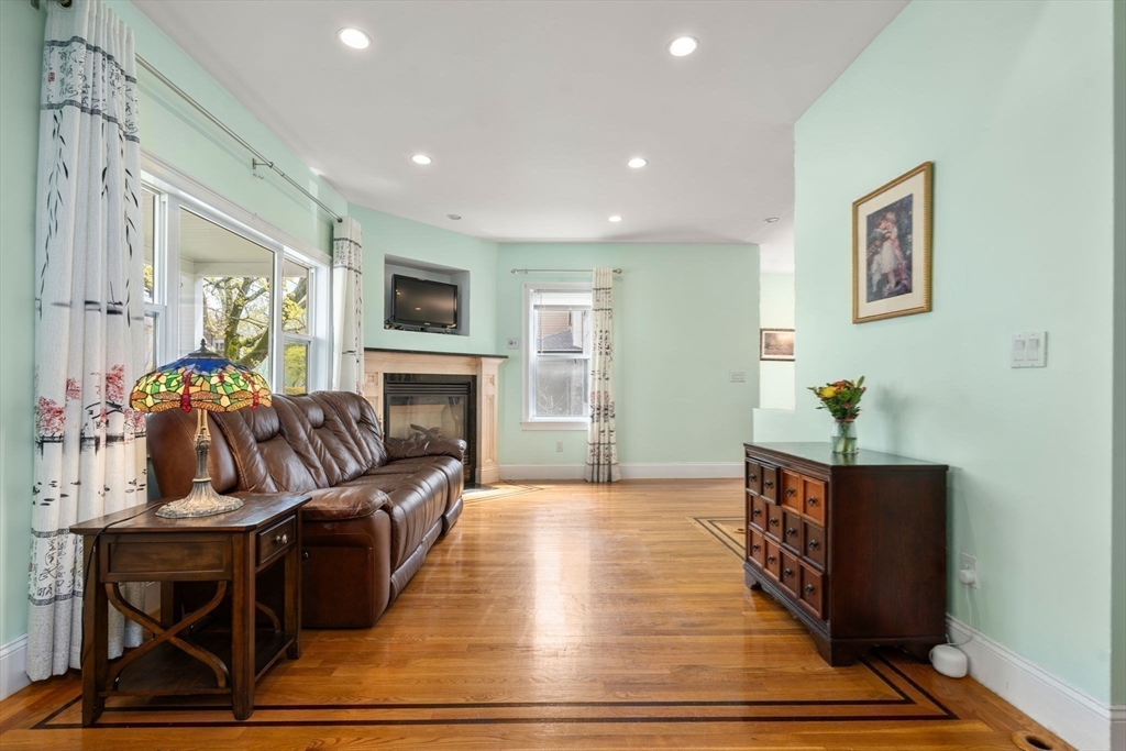 255 Adams Avenue Newton, MA 02465 - Photo 14 of 31 Gallery Image 14