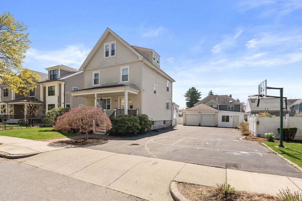 255 Adams Avenue Newton, MA 02465 - Photo 5 of 31 Gallery Image 5