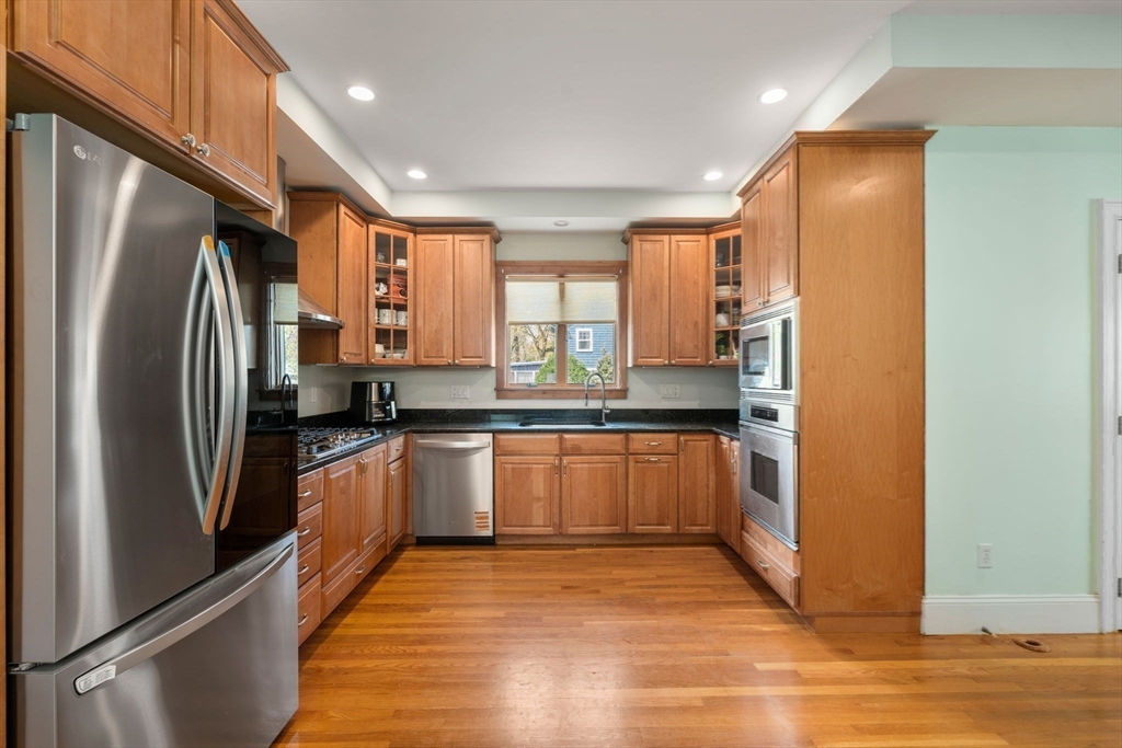 255 Adams Avenue Newton, MA 02465 - Photo 10 of 31 Gallery Image 10
