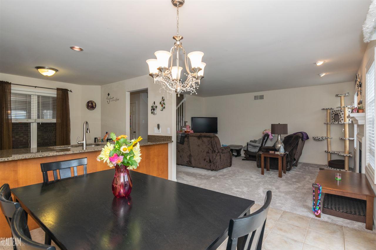 45685 Rathmore Drive Macomb, MI 48044 - Photo 10 of 26 31365331-10.JPG