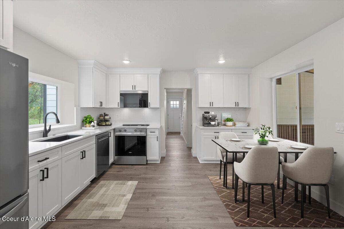 16-Kitchen and Dining VS