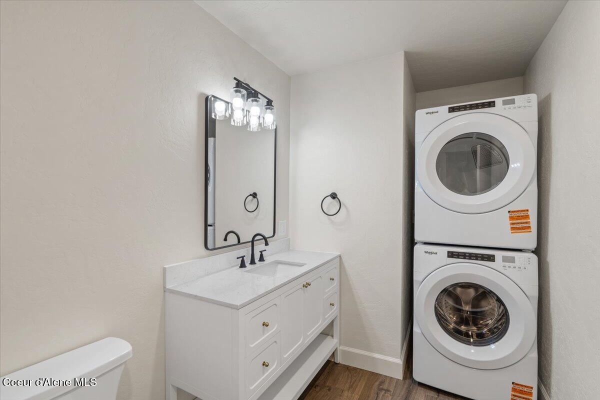 326 Park Street Mullan, ID 83846 - Photo 14 of 56 21-Full bath and Laundry