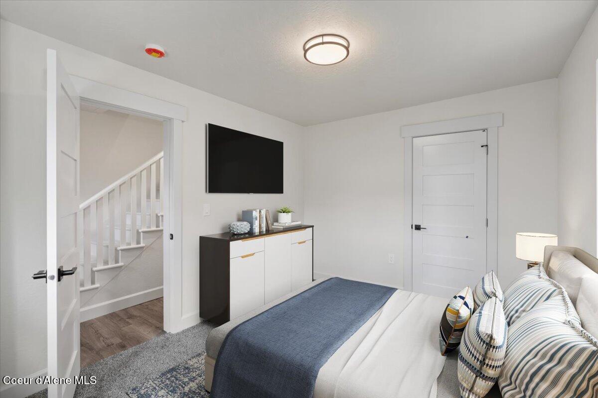 326 Park Street Mullan, ID 83846 - Photo 16 of 56 23-Bedroom 1 VS