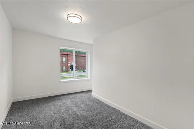 $450,000 | 326 Park Street, Mullan, ID 83846