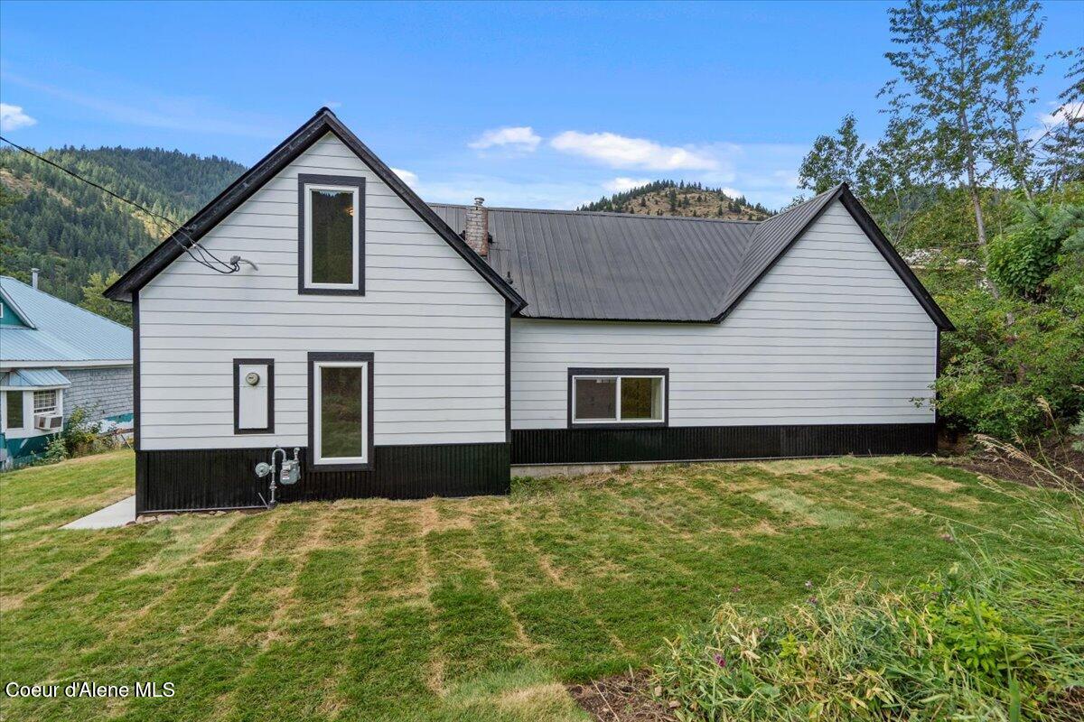 326 Park Street Mullan, ID 83846 - Photo 40 of 56 44-Back of home