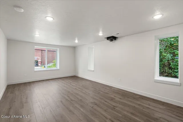 $450,000 | 326 Park Street, Mullan, ID 83846