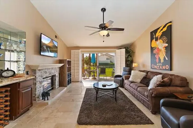 $429,000 | 288 Desert Falls Drive East, Palm Desert, CA 92211