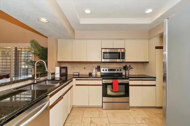 $429,000 | 288 Desert Falls Drive East, Palm Desert, CA 92211