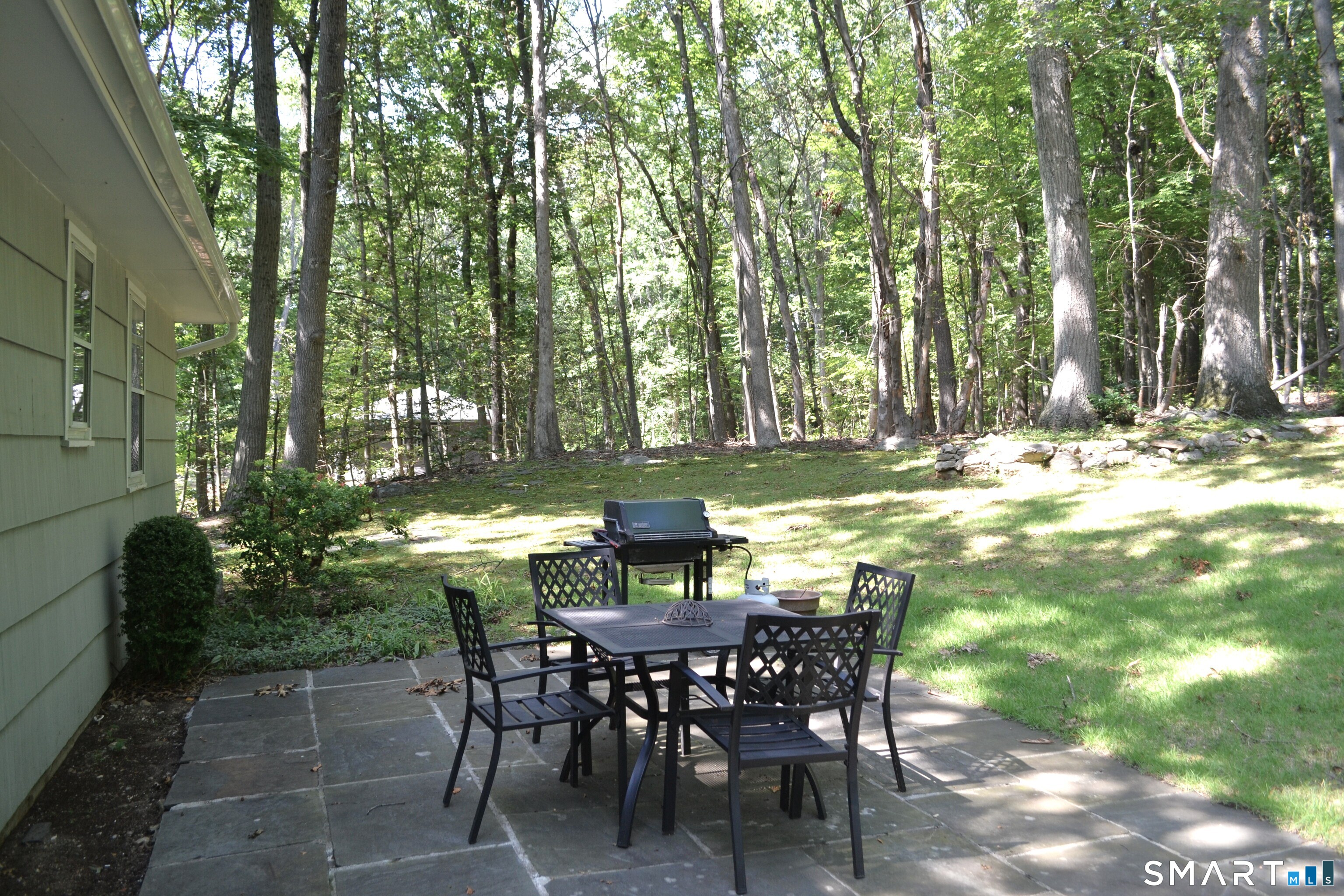 234 East Rocks Road Norwalk, CT 06851 - Photo 4 of 25 Gallery Image 4
