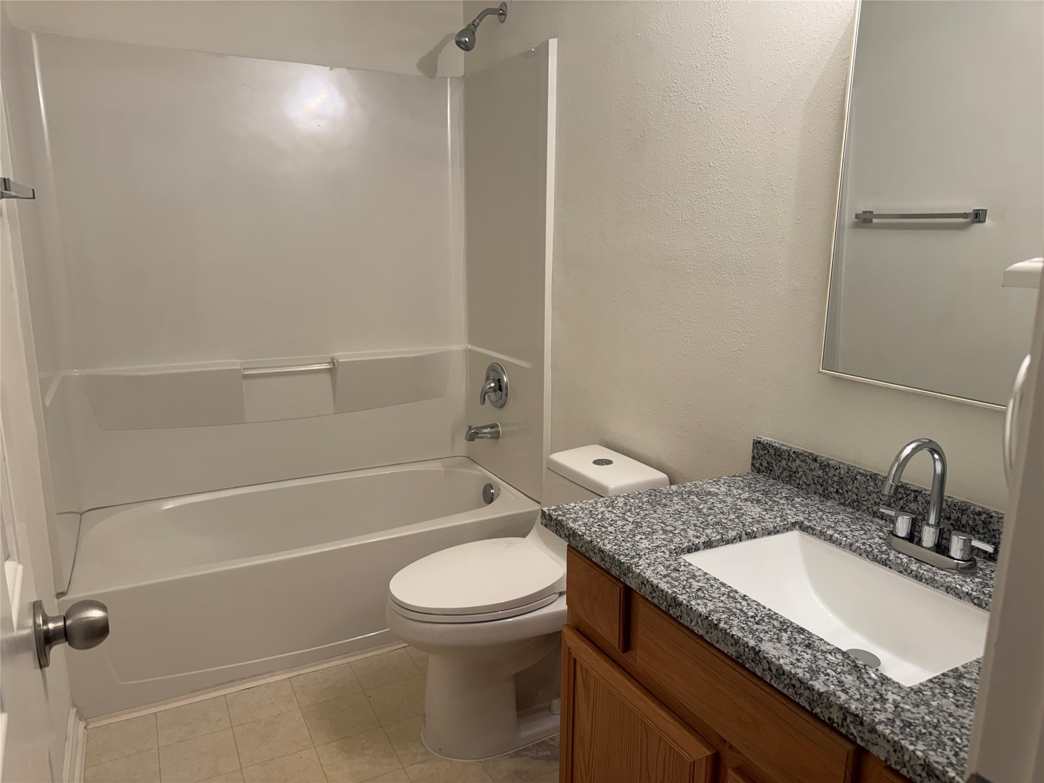 10 Druids Glen Place The Woodlands, TX 77382 - Photo 14 of 19