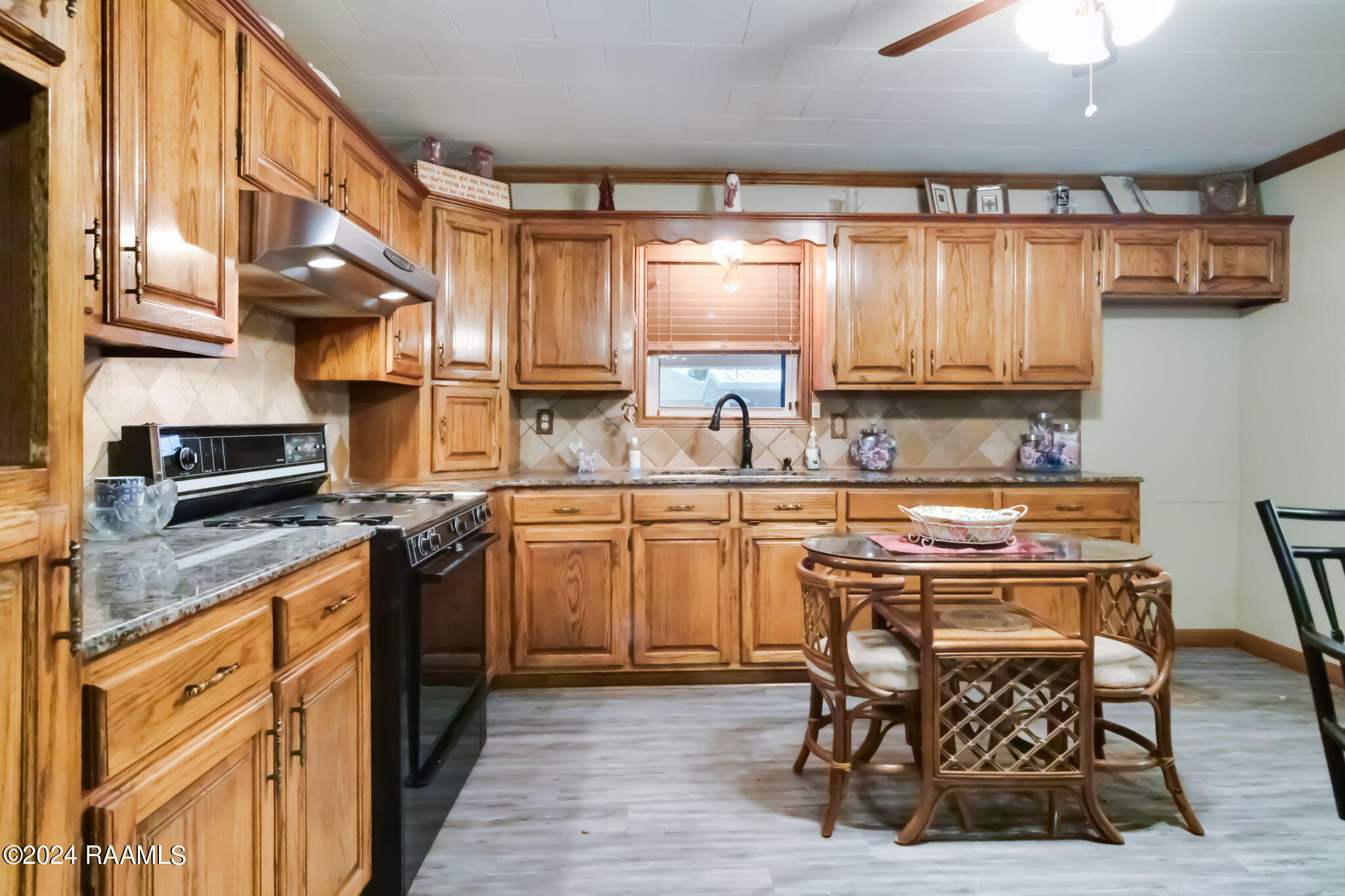 935 Pearl Street Rayne, LA 70578 - Photo 10 of 23 12-web-or-mls-935 Pearl St-12