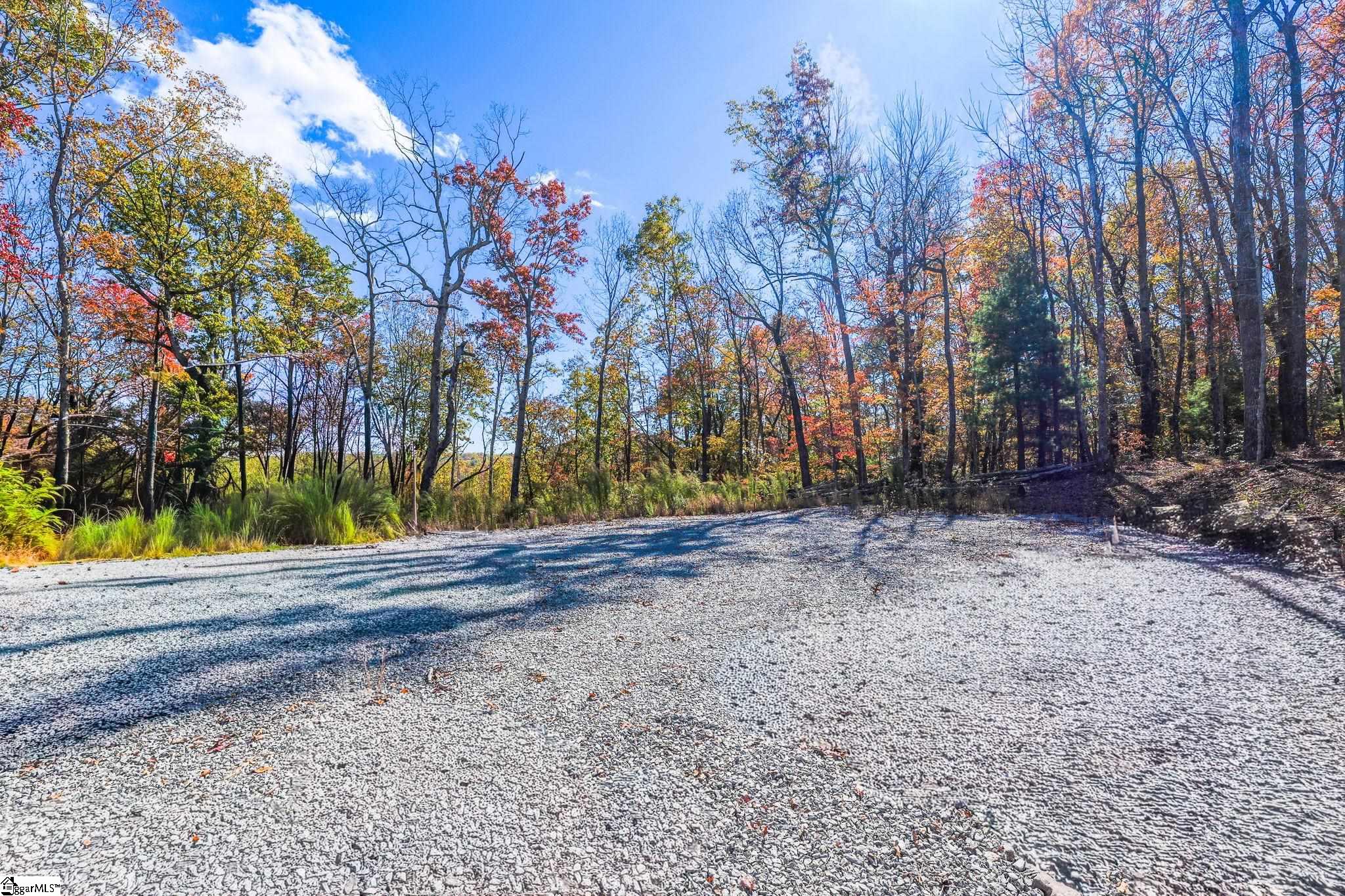 126 Old Springfield Road Cleveland, SC 29635 - Photo 3 of 10