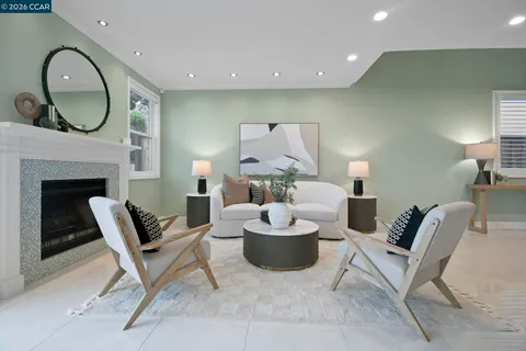 $1,625,000 | 1405 Fountain Springs Circle, Danville, CA 94526