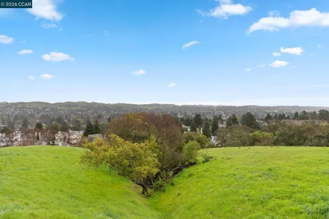 $1,625,000 | 1405 Fountain Springs Circle, Danville, CA 94526