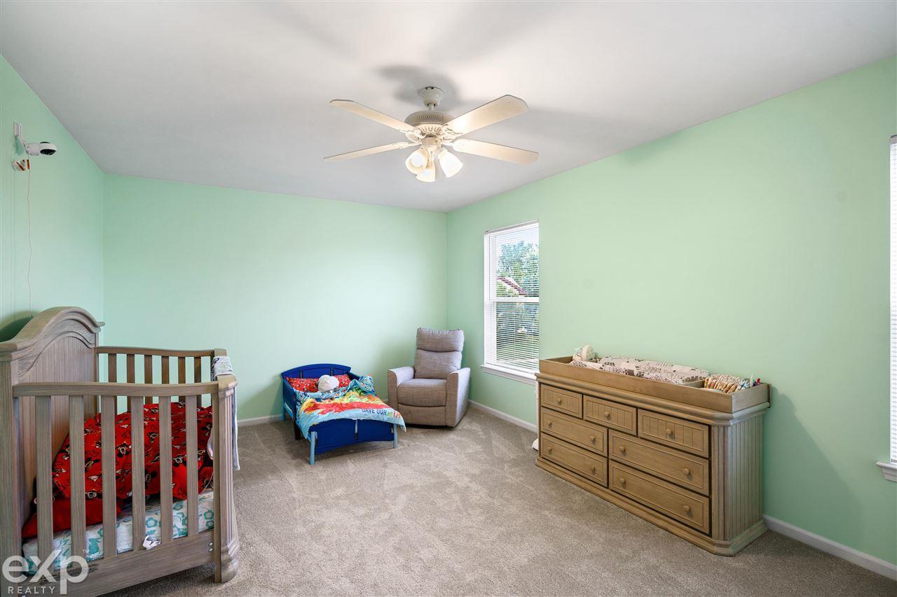 51845 Rivard Road New Baltimore, MI 48047 - Photo 19 of 34 50055937-18.JPG