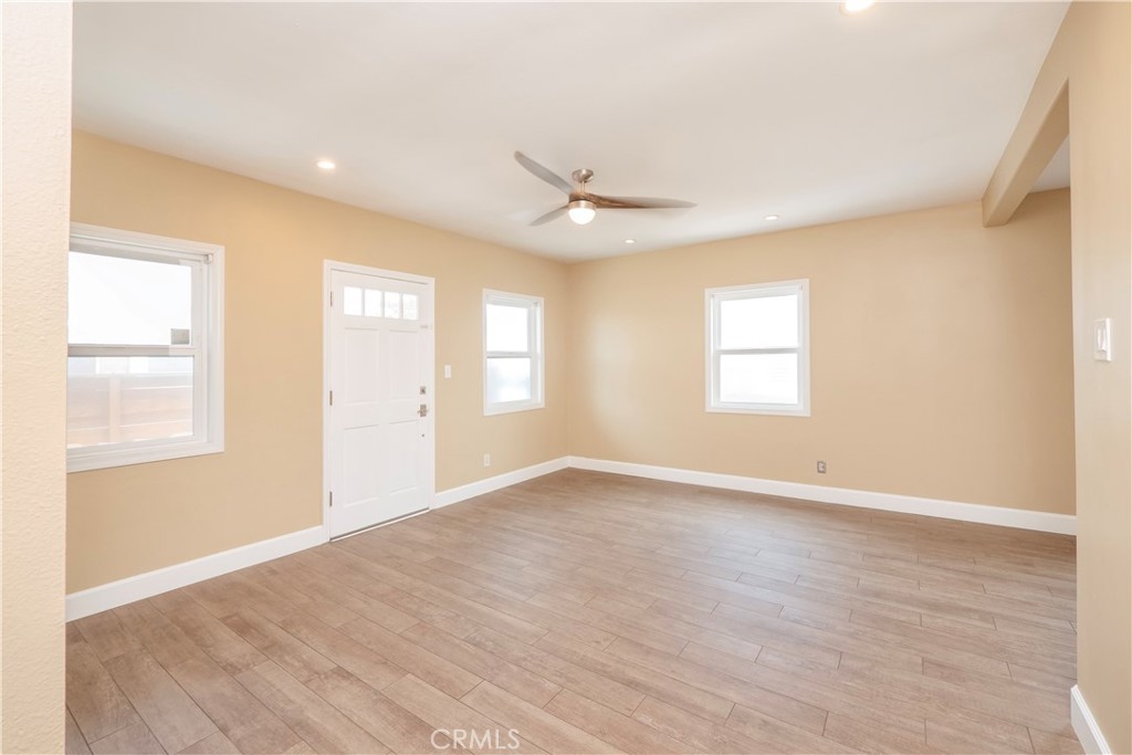 1802 Rindge Lane Redondo Beach, CA 90278 - Photo 15 of 62 Gallery Image 15
