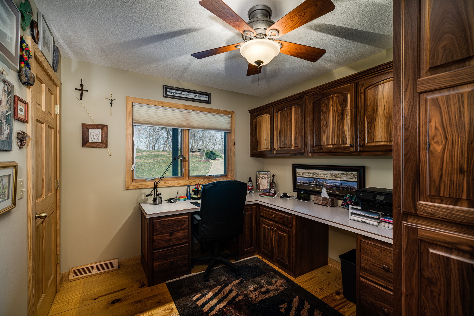 533 Mallard Pointe Road Byrdstown, TN 38549 - Photo 17 of 34 a kitchen with a stove a sink and a microwave