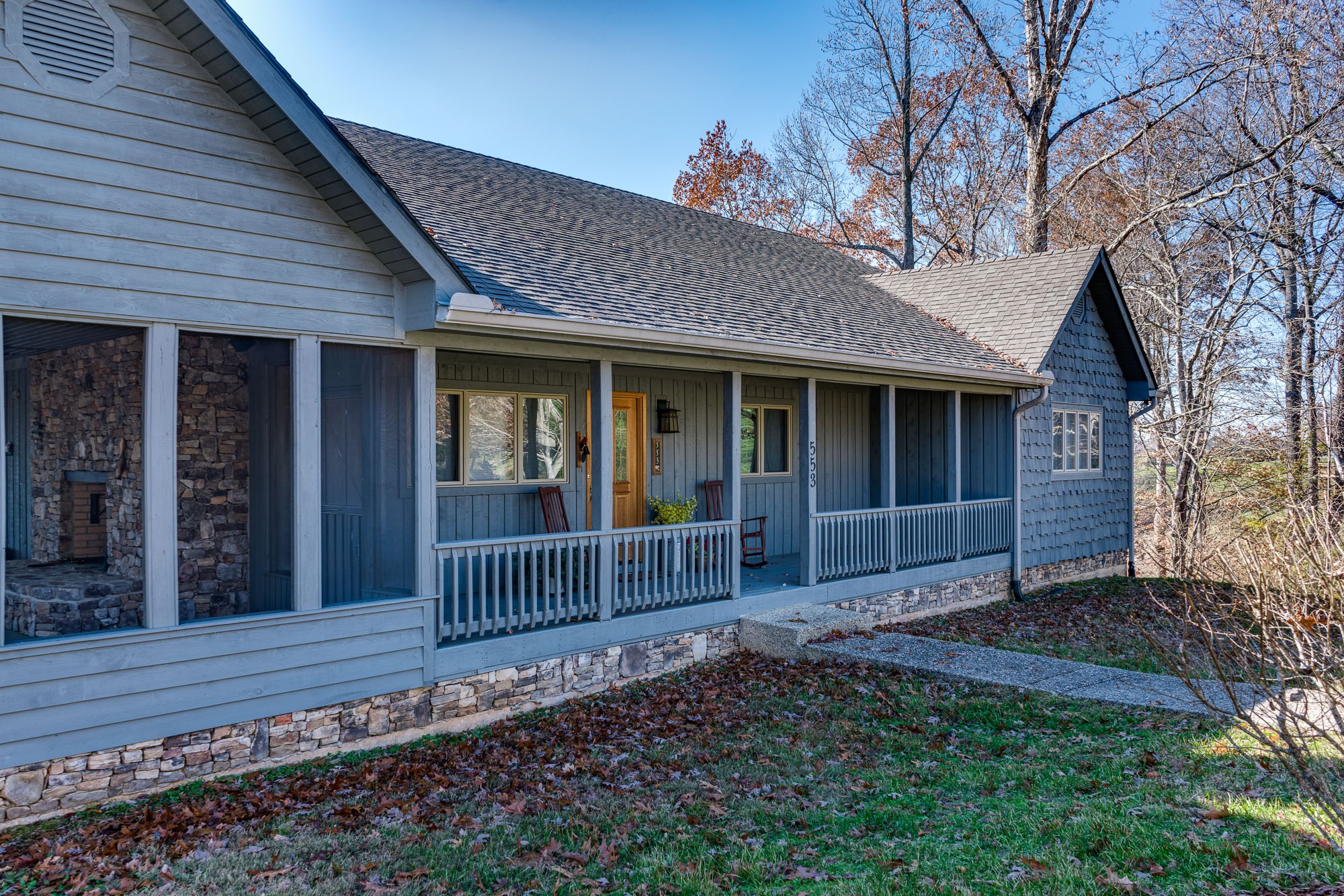 533 Mallard Pointe Road Byrdstown, TN 38549 - Photo 32 of 34 a front view of a house with garden