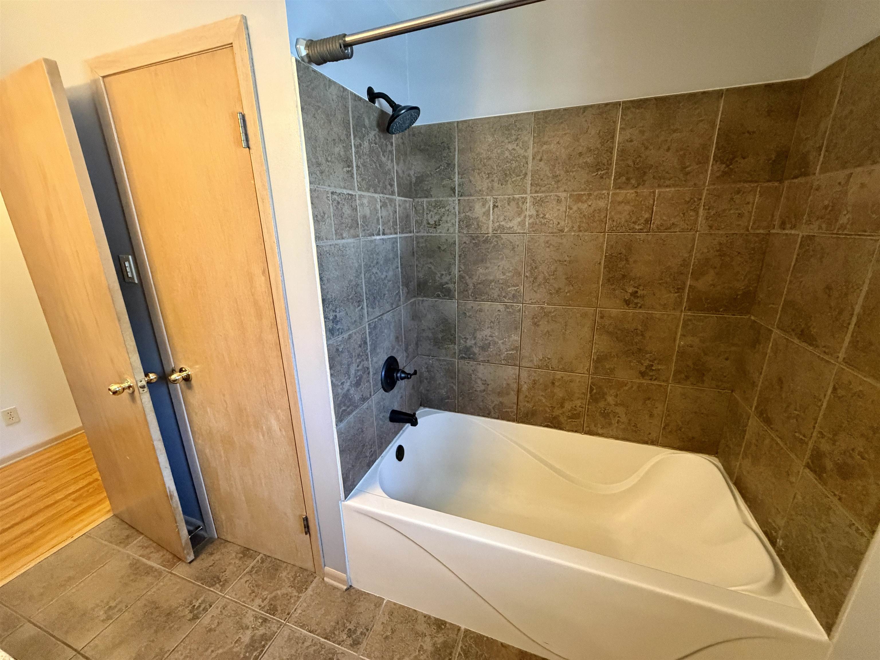 917 26th Street Monroe, WI 53566 - Photo 34 of 38