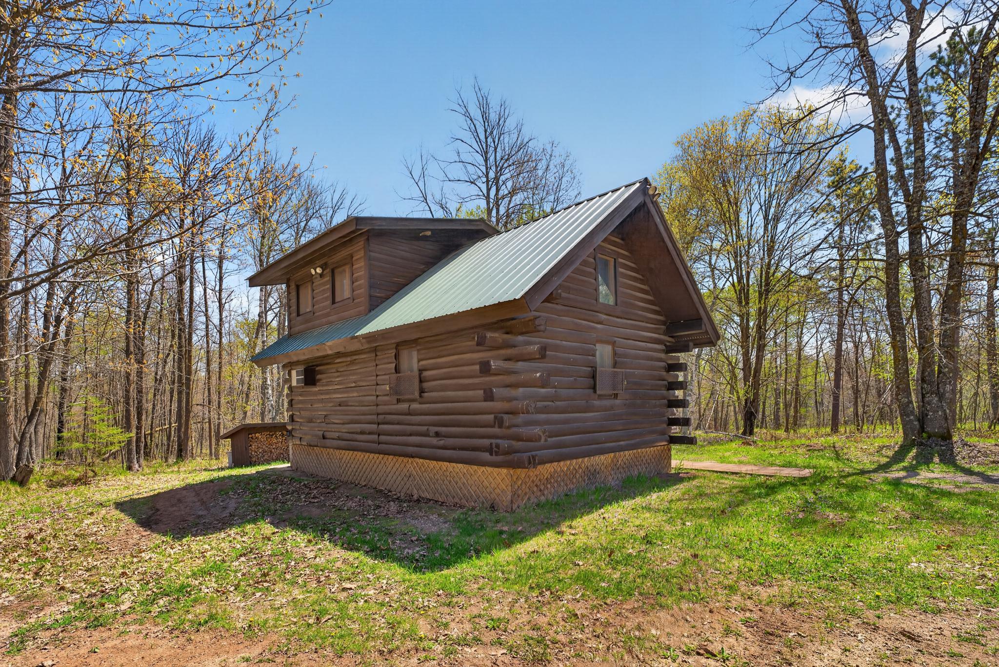 32710 Kettle River Road Hinckley, MN 55037 - Photo 1 of 39 Gallery Image 1